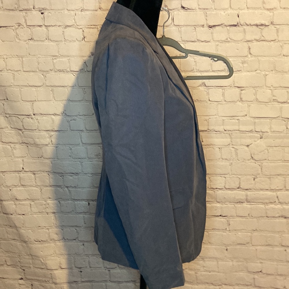 H&M blazer - Picture 5 of 11